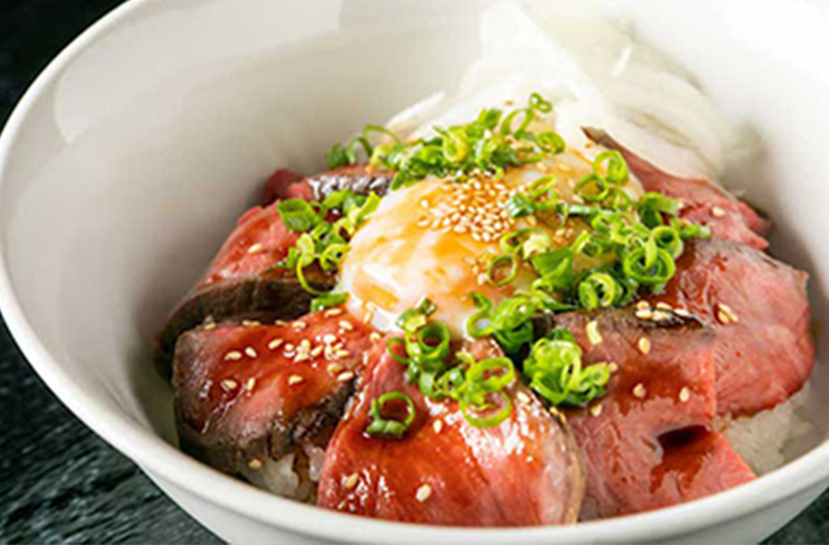 和牛サーロイン焼きしゃぶ漬け卵黄